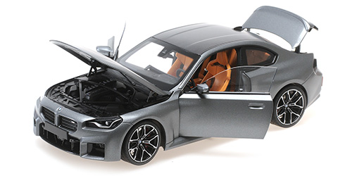 BMW M2 2022 matt grey 1:18 Minichamps 