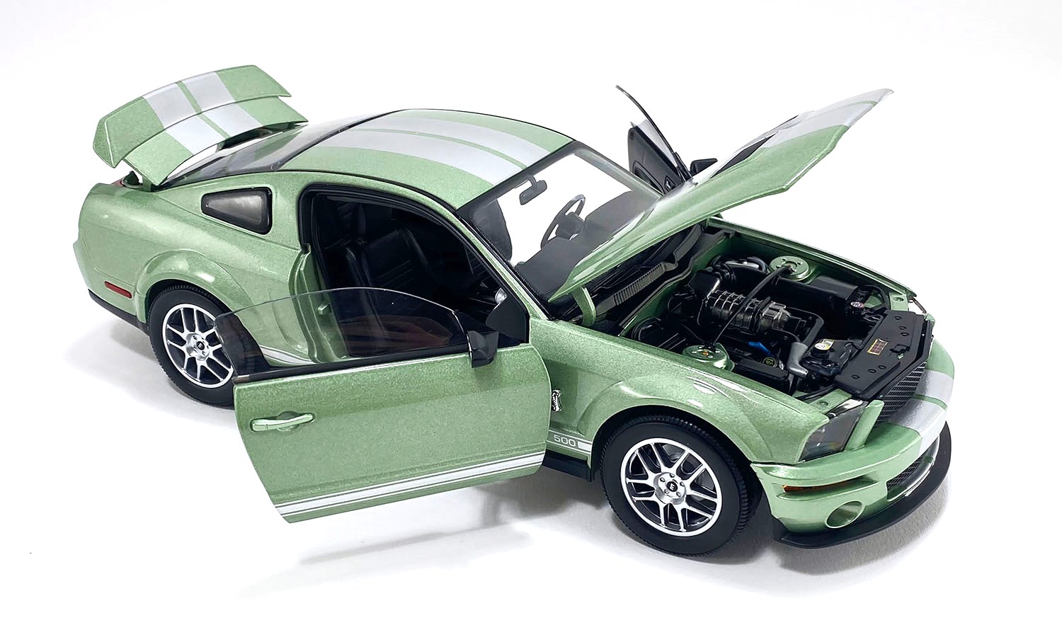 Shelby GT500 2007 lime green 1:18 Acme Diecast