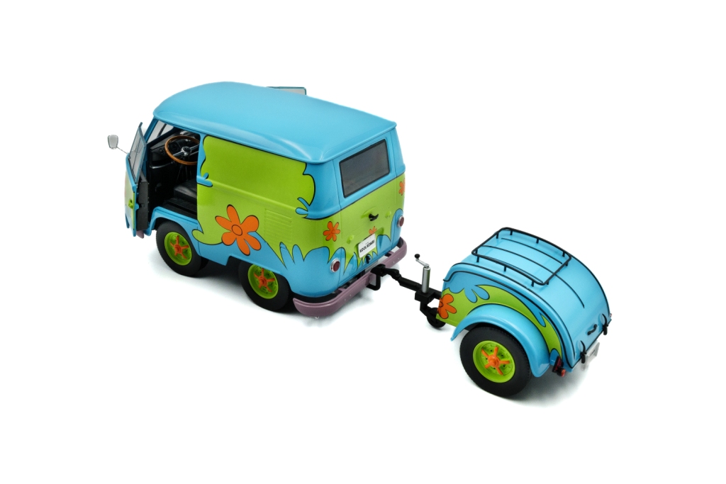Kool Kombi Ghosthunters Machine 2024 1:18 Solido
