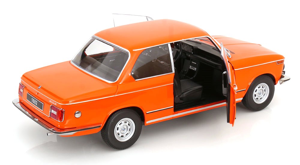 BMW 1602 2-Series 1974 orange 1:12 KK Scale