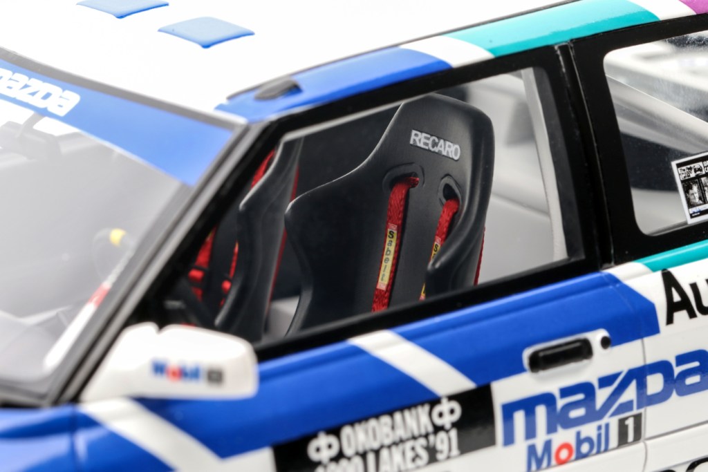 Mazda 323 GTX Gr.A #10 T. Mäkinen 1000 Lakes Rally 1991 1:18 OttOmobile