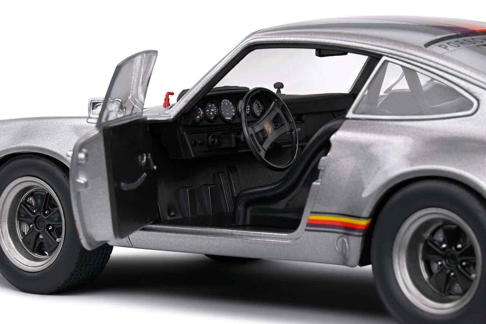 Porsche 911 RSR Kremer Rally 1973 1:18 Solido
