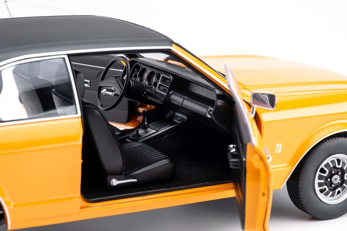 Ford Granada Consul Coupe GT 2.3 1975 orange/black 1:18 Touring Modelcars