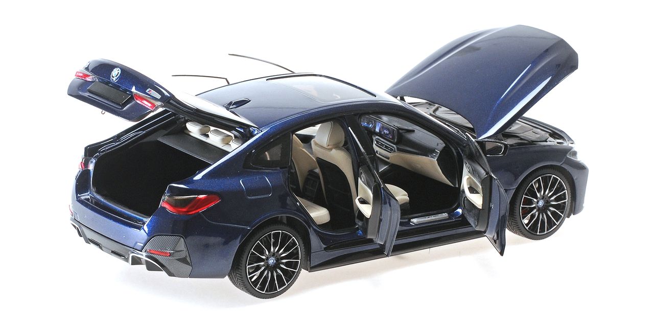 BMW i4 M50 2022 blue 1:18 Minichamps 