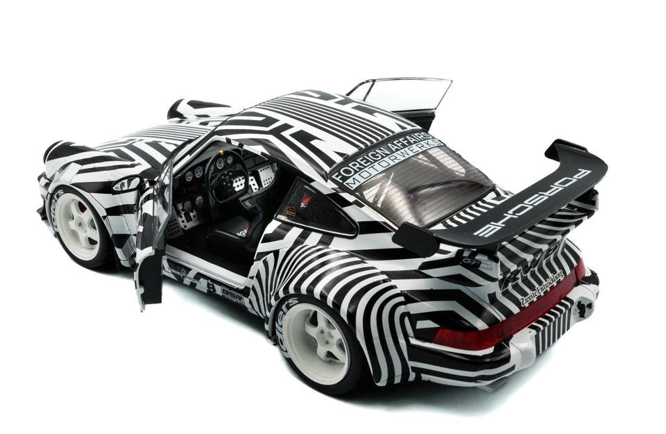 RWB Bodykit 2022 *The Zebra* camouflage 1:18 Solido