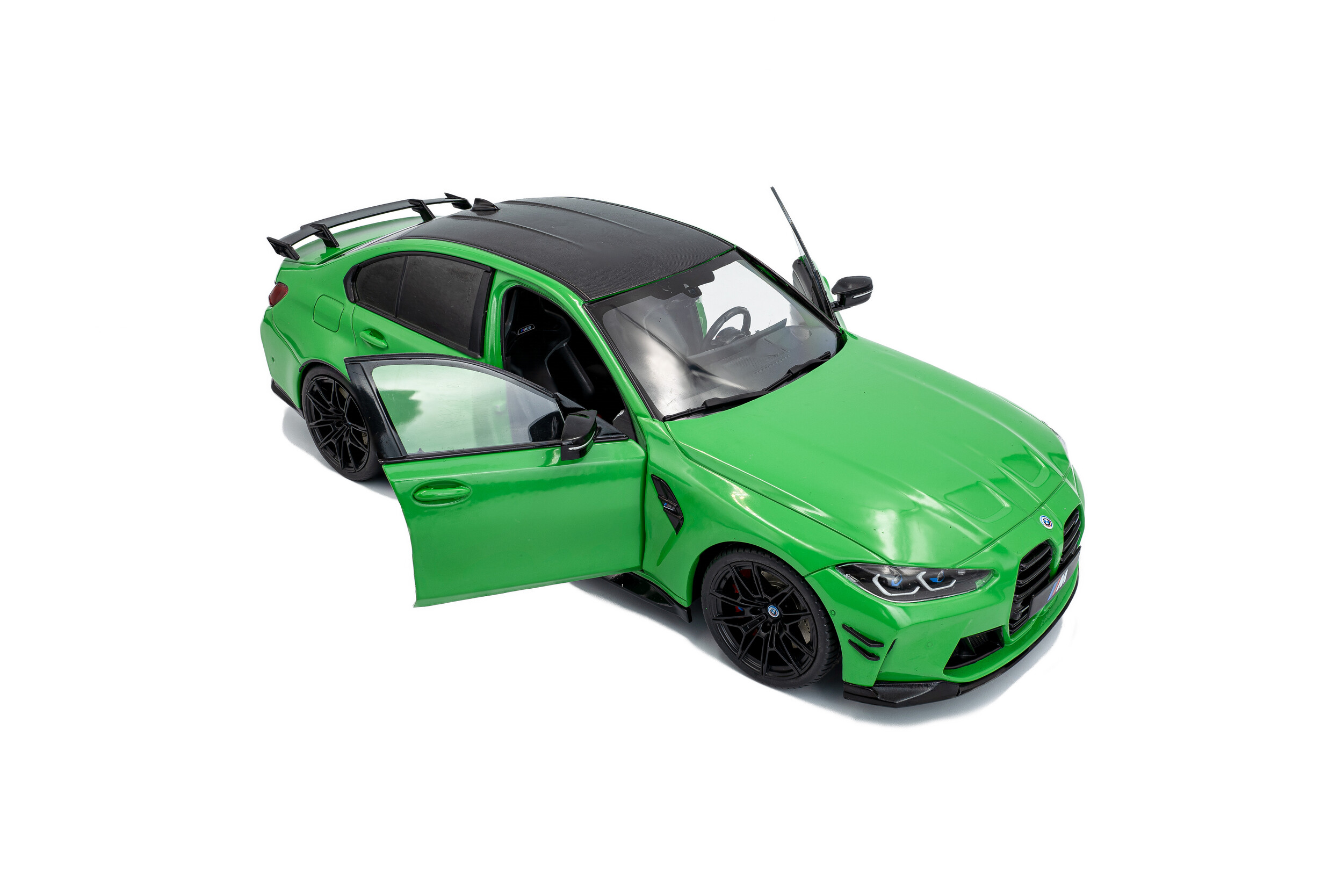 BMW M3 G80 Performance Parts Signal 2024 green 1:18 Solido