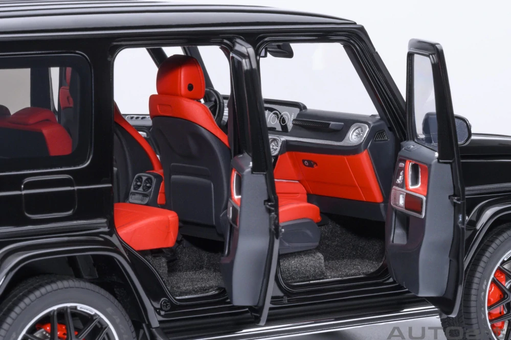 Mercedes-AMG G63 2019 gloss black 1:18 AUTOart