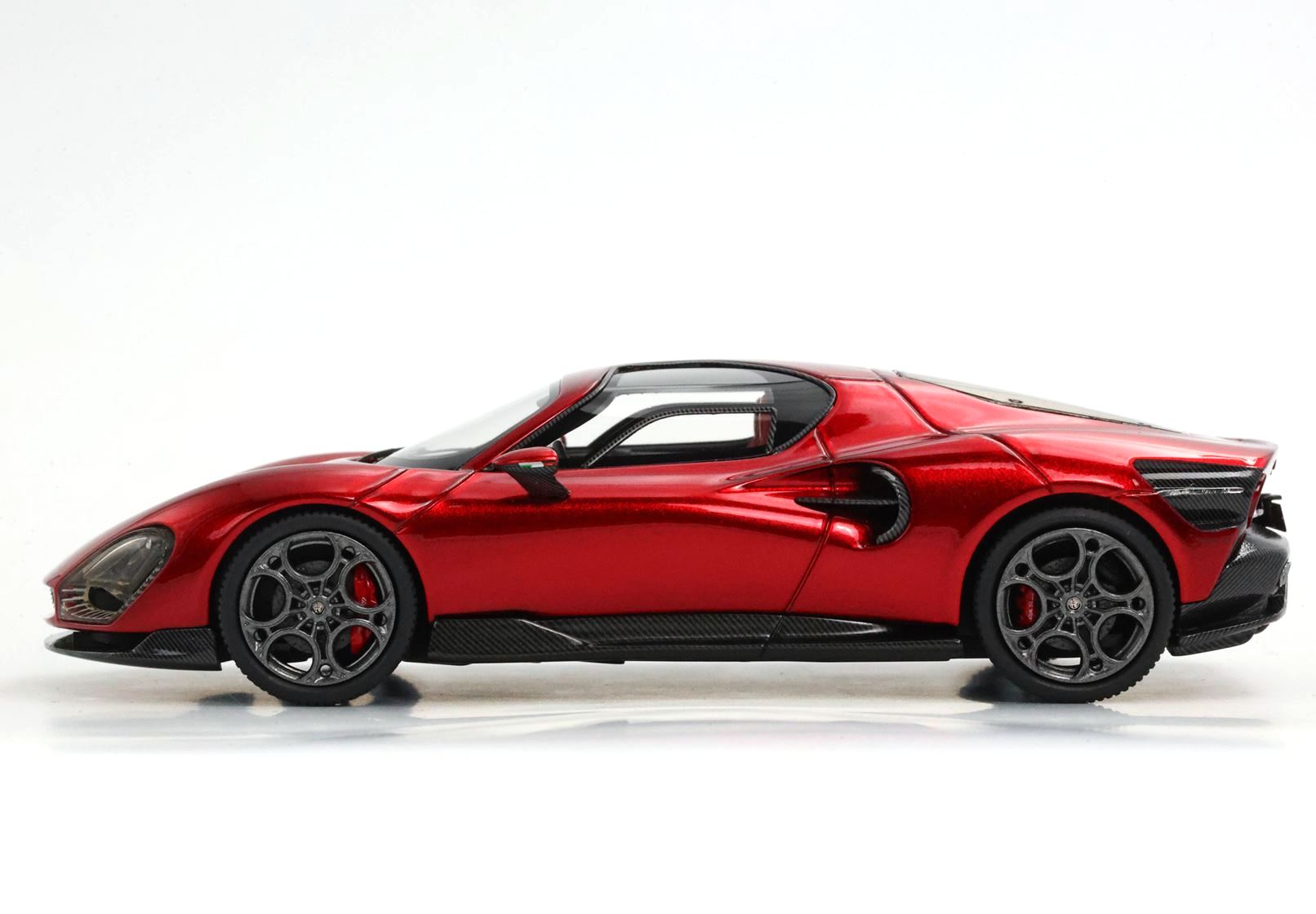 Alfa Romeo 33 Stradale Red Villa D’Este 1:43 B.B.R.