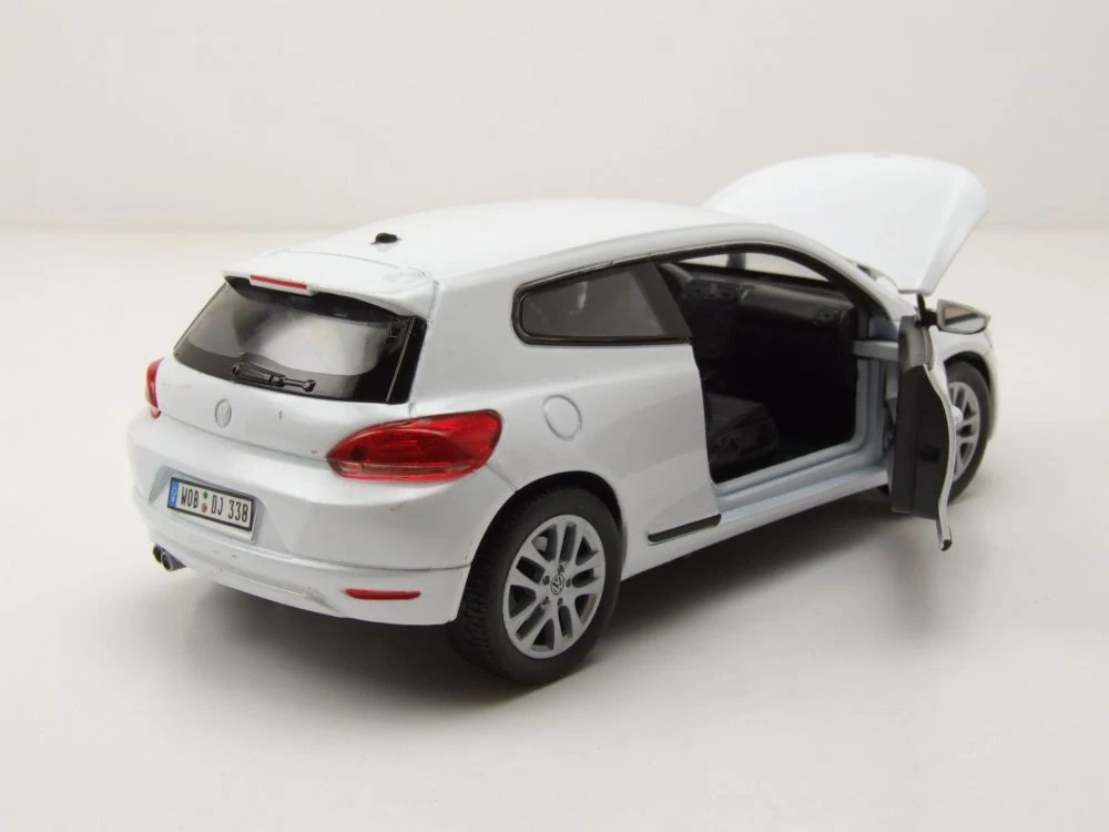 Volkswagen Scirocco 2010 white 1:24 Welly