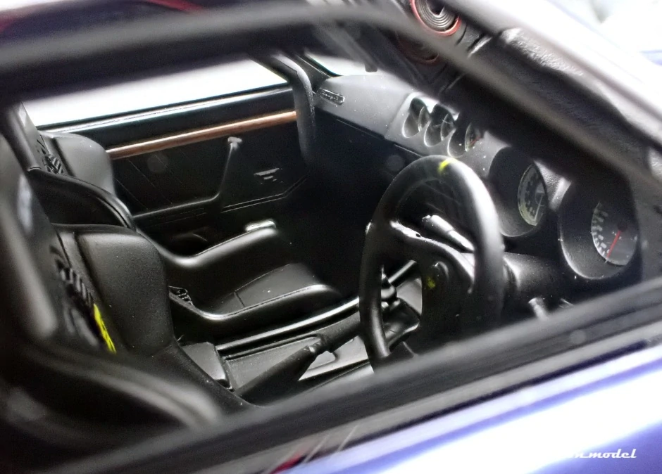 Nissan Fairlady Z S30 *Wangan Midnight* Devil's Z with Mr.Akio Asakura Figure 1:18 Ignition Model