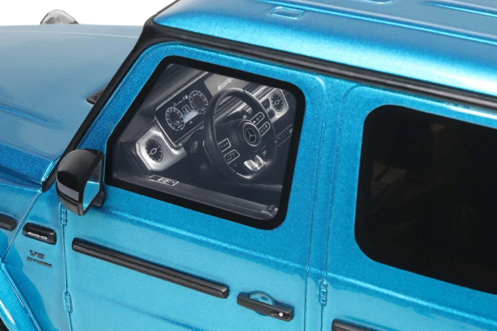 Mercedes-Benz G 63 AMG 2024 Hyper blue magno 1:18 GT Spirit
