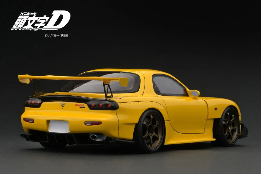 Mazda RX-7 /FD3S) Initial D with Mr.Keisuke Takahashi Figure yellow 1:18 Ignition Model