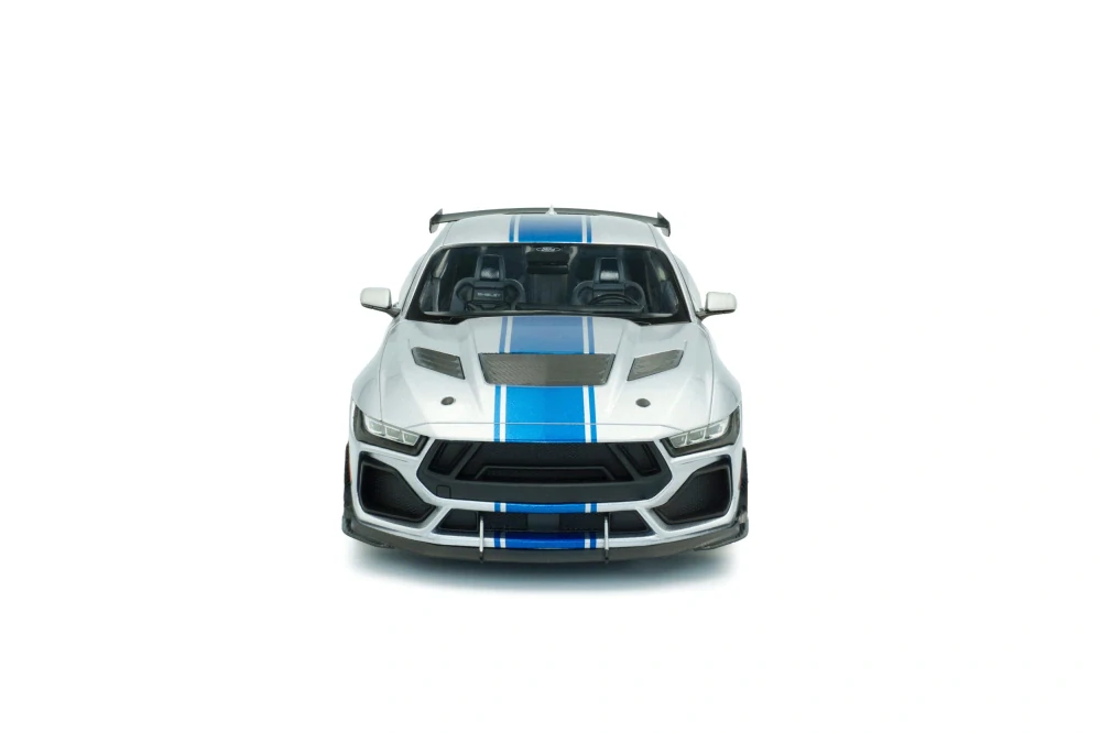 Shelby Mustang Super Snake 2025 grey 1:18 Solido