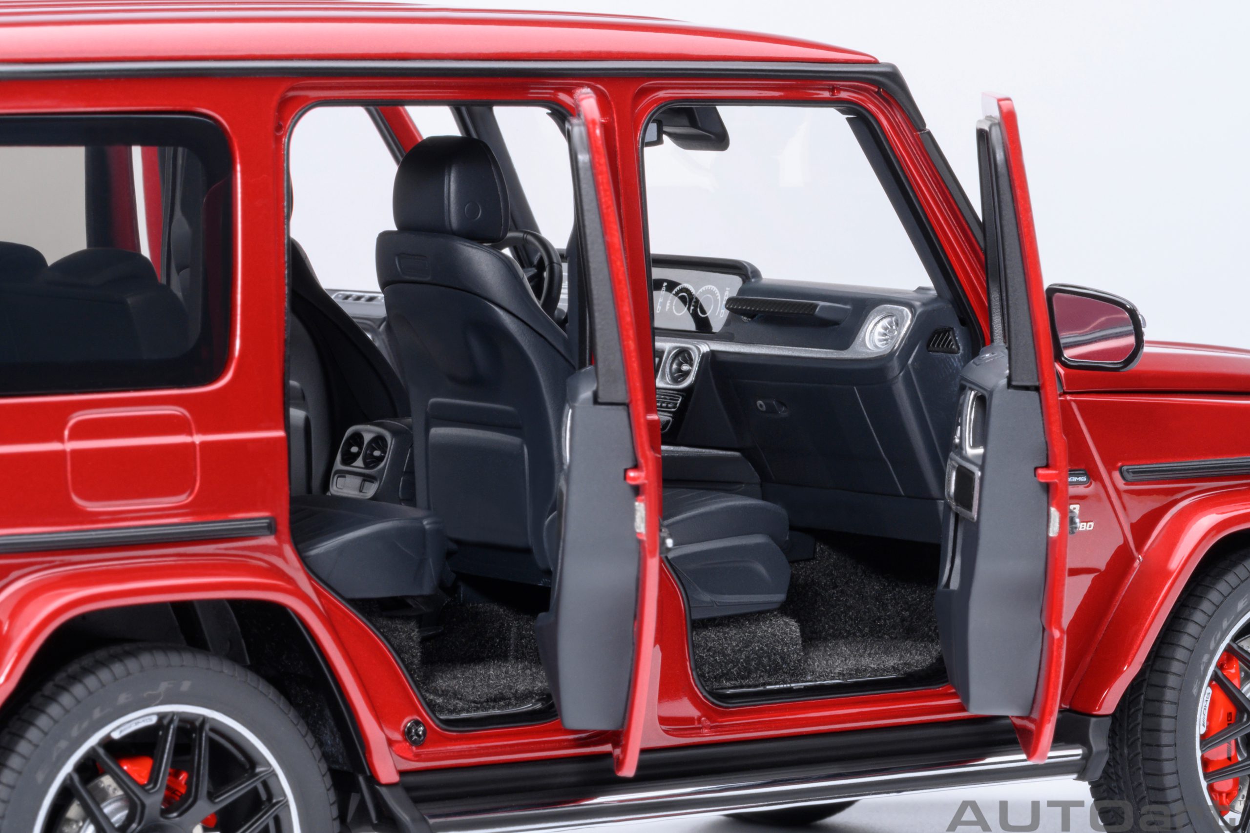 Mercedes-AMG G63 2019 cardinal red metallic 1:18 AUTOart