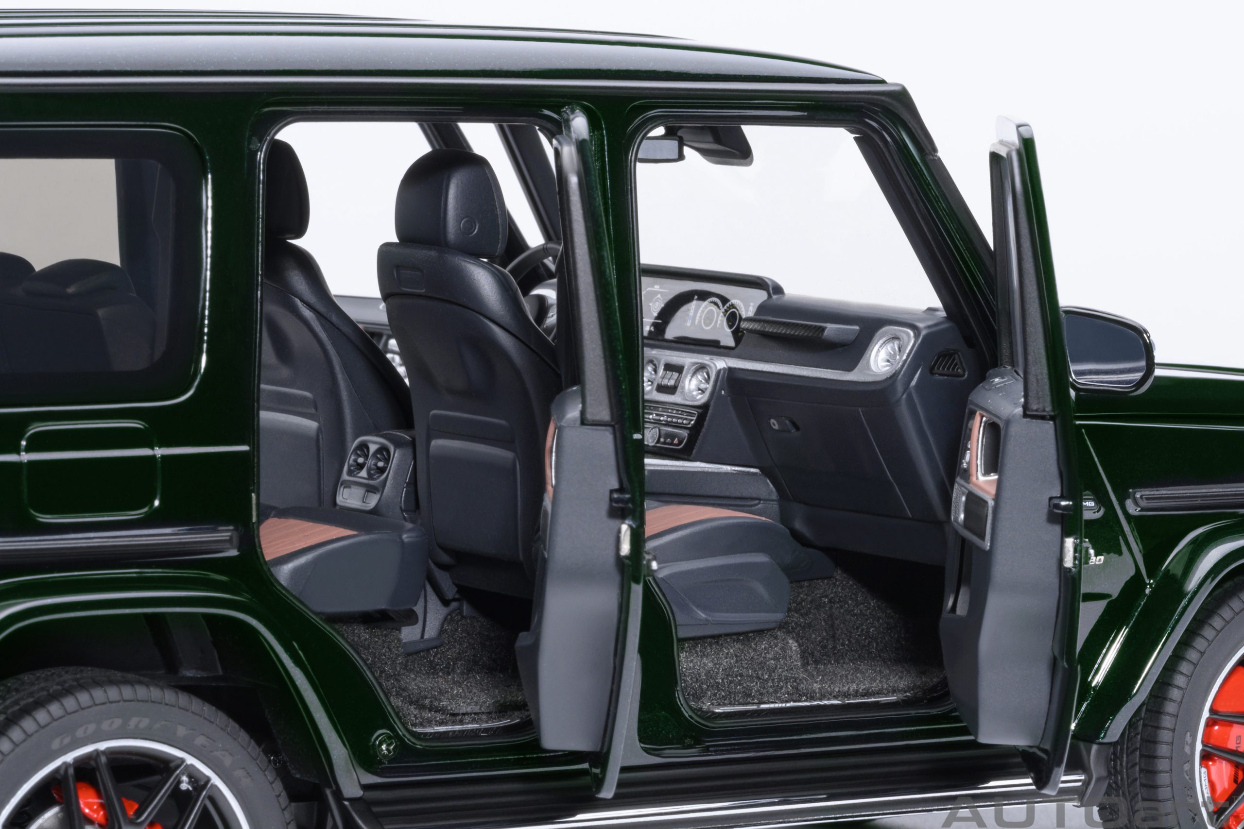 Mercedes-AMG G63 2019 emerald green metallic 1:18 AUTOart