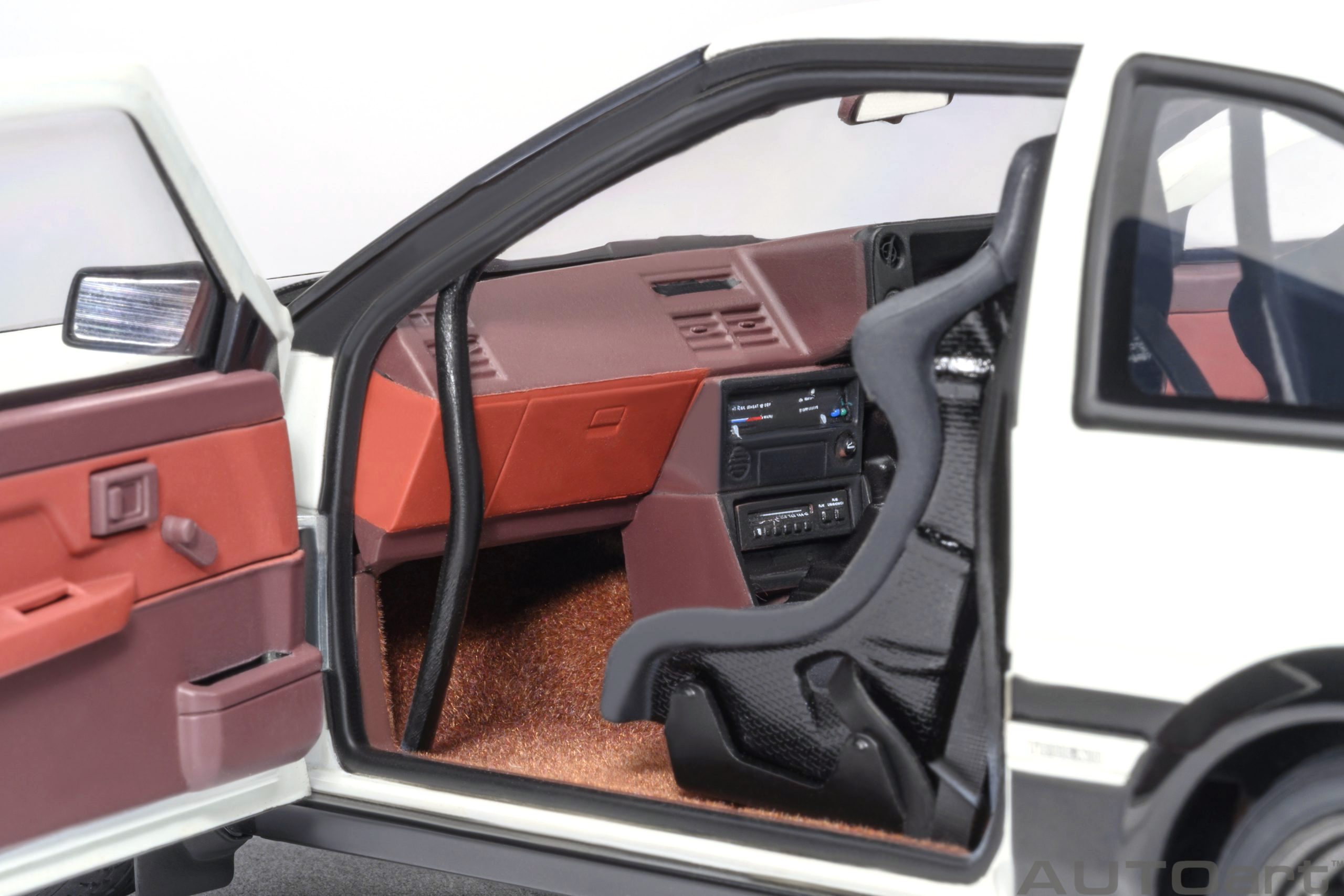 Toyota Sprinter Trueno AE86 Initial D Project D Final Version 1980 *30th Anniversary* 1:18 AUTOart