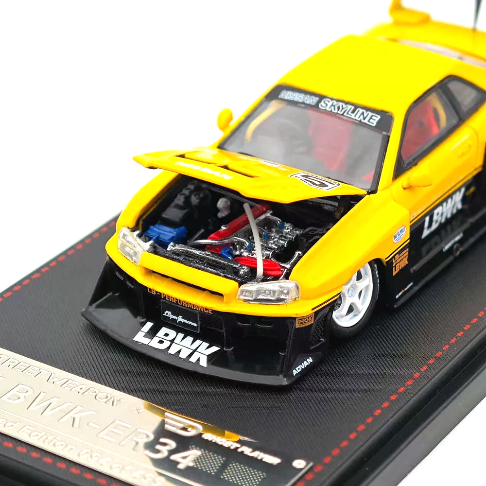 Nissan ER34 Zamac #23 silver/yellow 1:64 Street Weapon