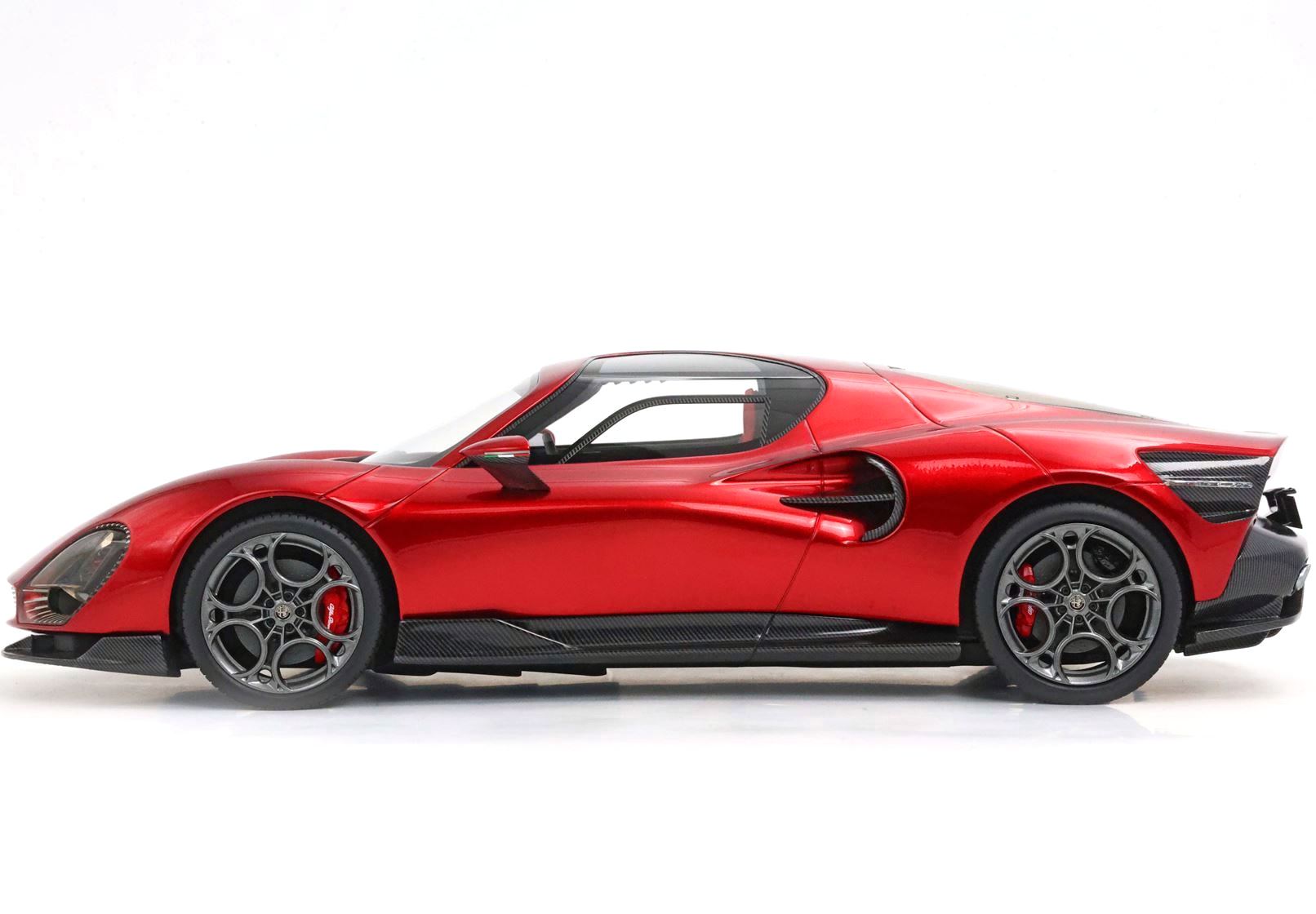Alfa Romeo 33 Stradale Red Villa D’Este 1:18 B.B.R.