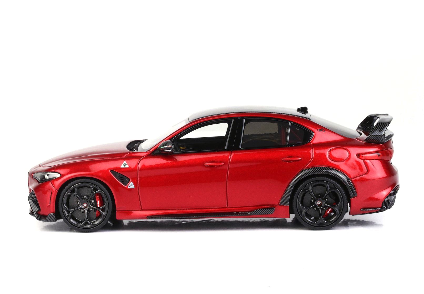Alfa Romeo Giulia GTAm Rosso GTA 1:43 B.B.R.