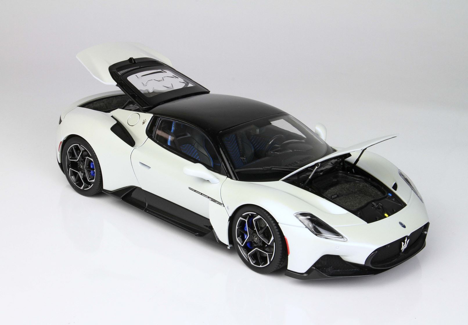 Maserati MC20 White Audace 1:18 B.B.R. 