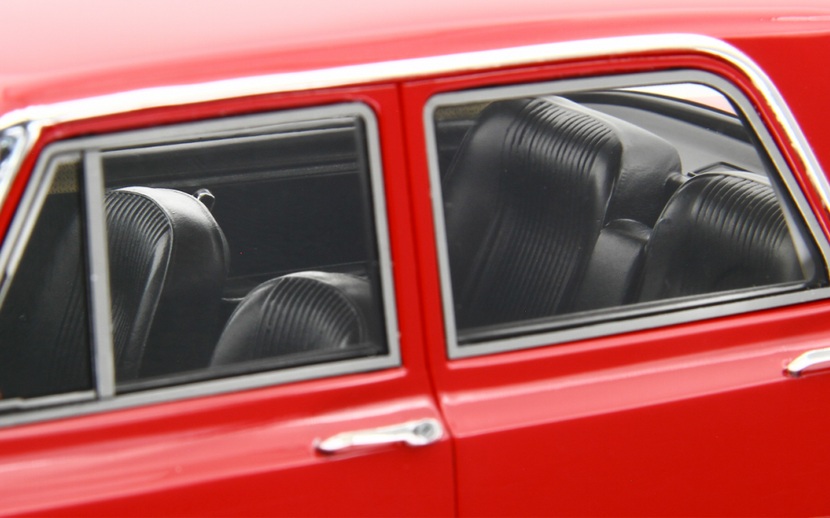 Alfa Romeo Giulia Super 1969 red 1:18 Laudoracing Model