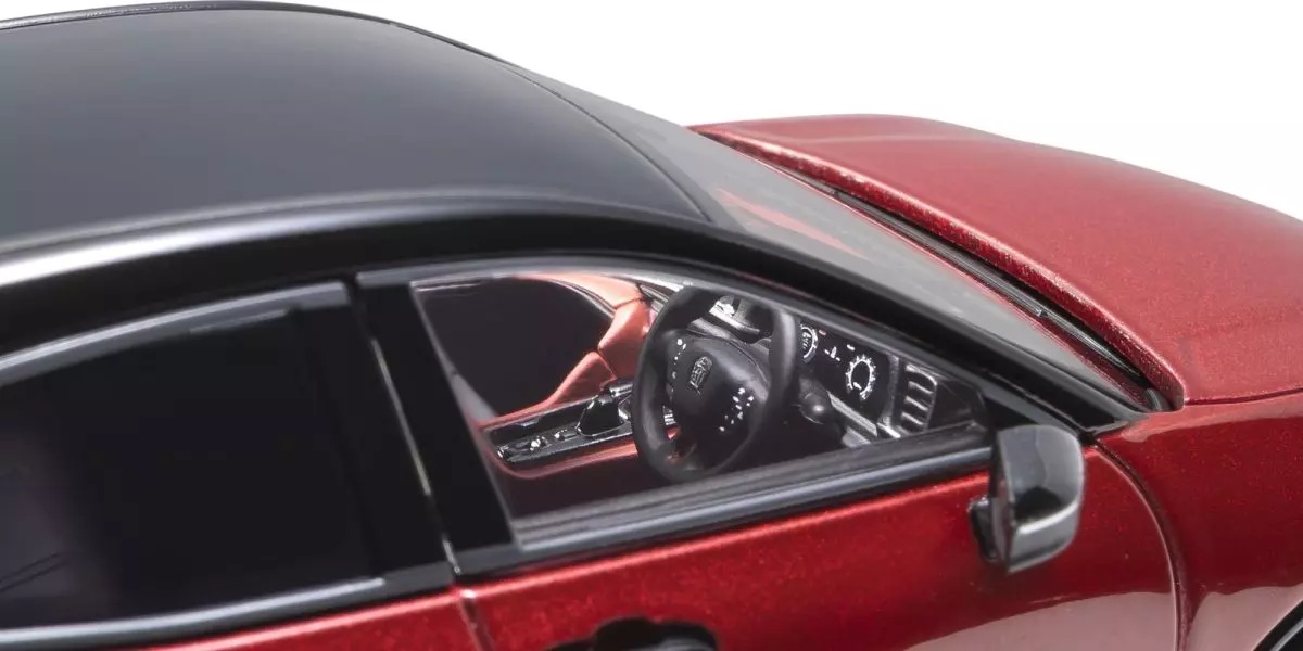 Toyota Crown Sport RS 2025 red 1:43 Kyosho