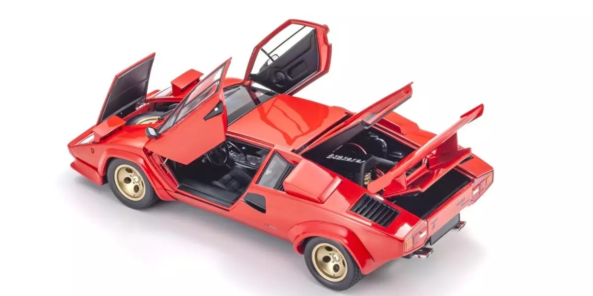 Lamborghini Countach LP5000 Quattrovalvole 1982 red 1:18 Kyosho
