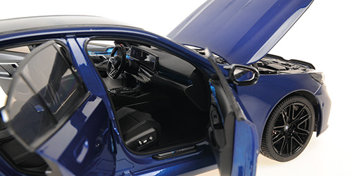 BMW M5 2024 blue metallic 1:18 Minichamps 