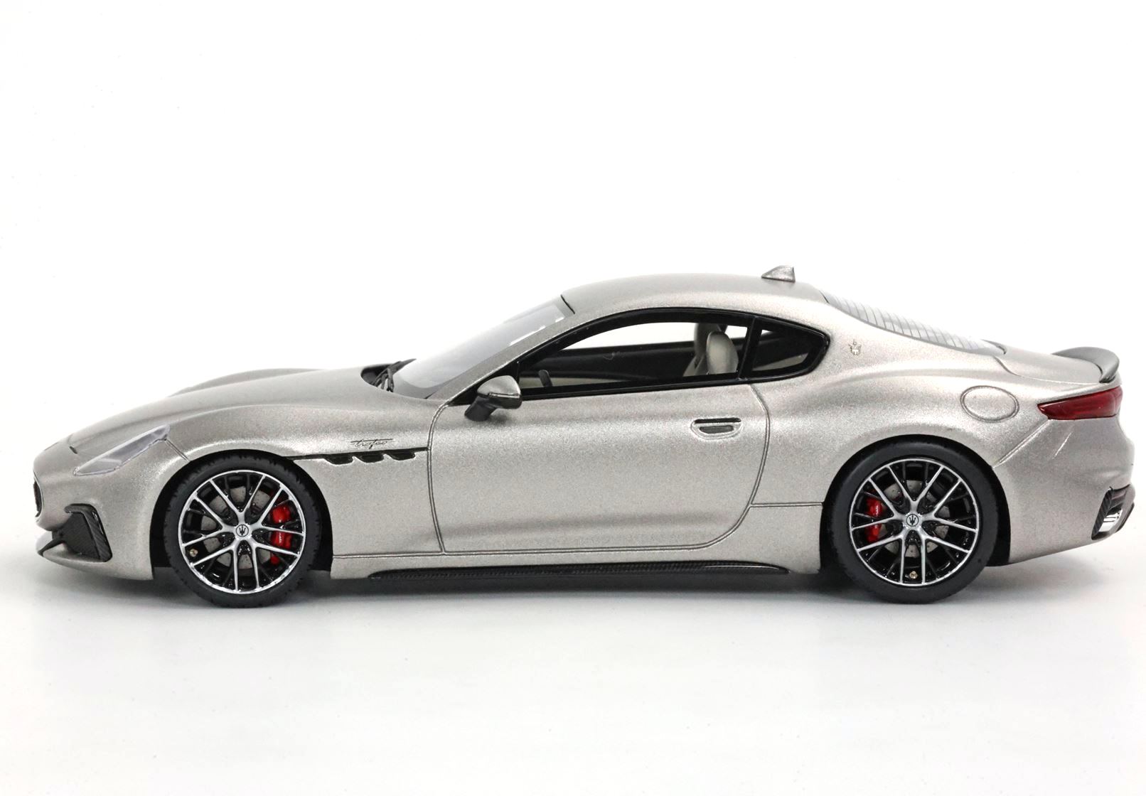 Maserati Granturismo Trofeo Maratea Matt Gray 1:43 B.B.R.