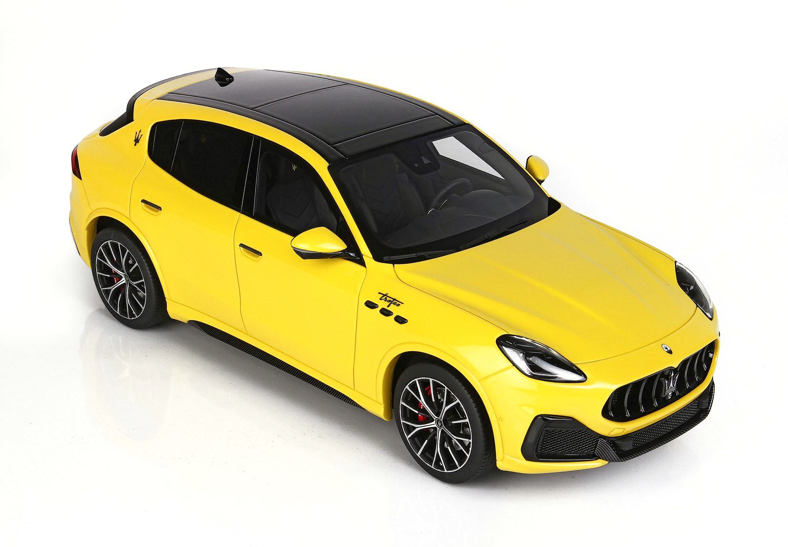 Maserati Grecale Trofeo Yellow 1:18 B.B.R.