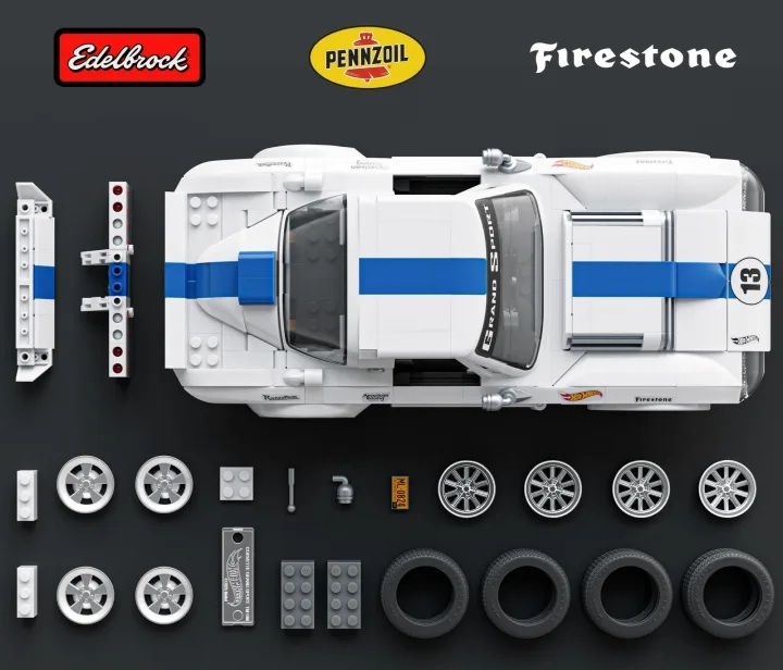 Corvette Grand Sport Hot Wheels *Elite Series* white/blue stripe 1:16 Hot Wheels Brick Shop
