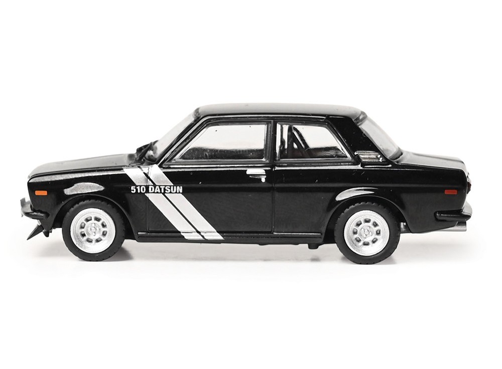 Datsun 510 black 1:64 Ixo America