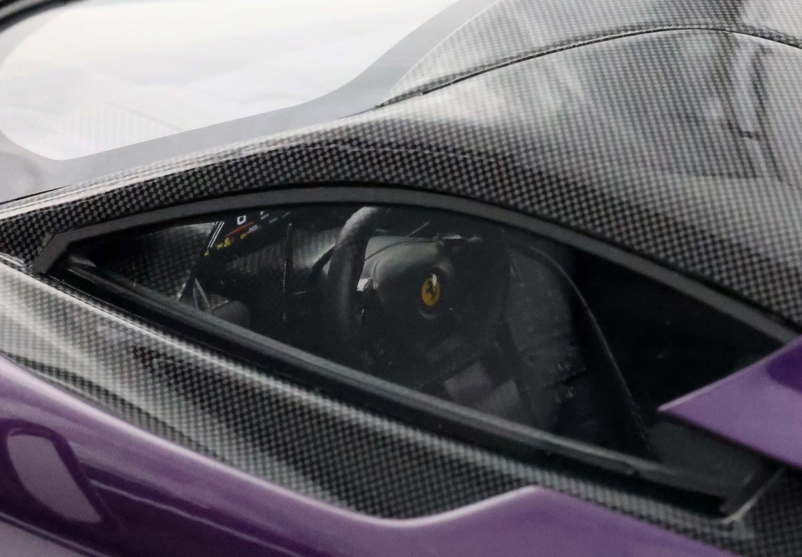 Ferrari F80 Viola Hong Kong 1:18 B.B.R.