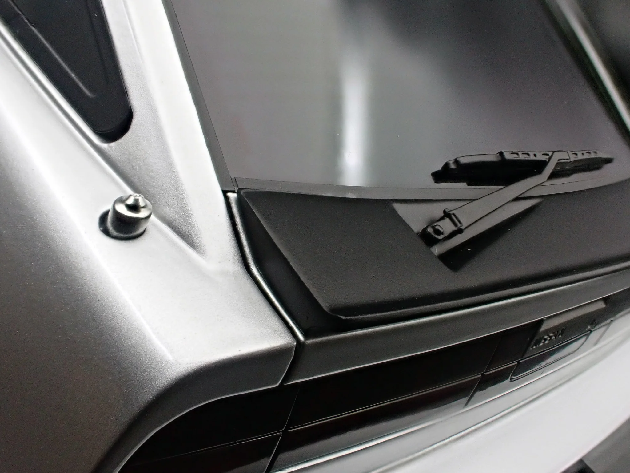 Nissan Fairlady Z 2-Seater 300ZR Z31 silver 1:18 Ignition Model