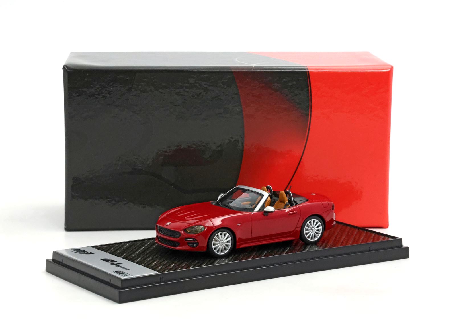 Fiat 124 Spider Rosso Passione 1:43 B.B.R.