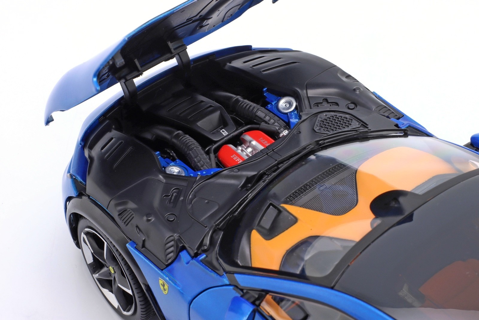 Ferrari Purosangue 2022 blu corsa 1:18 Polistil