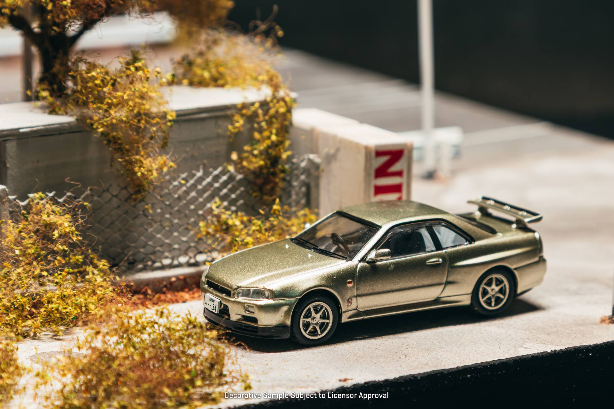 Nissan Skyline GT-R (R34) millenium jade 1:64 Tarmac