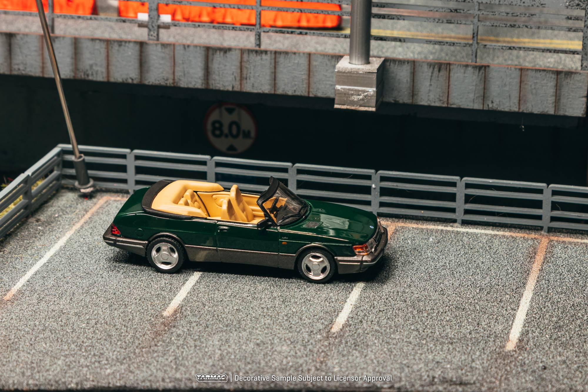 Saab 900 1997 Turbo Cabriolet dark green 1:64 Tarmac