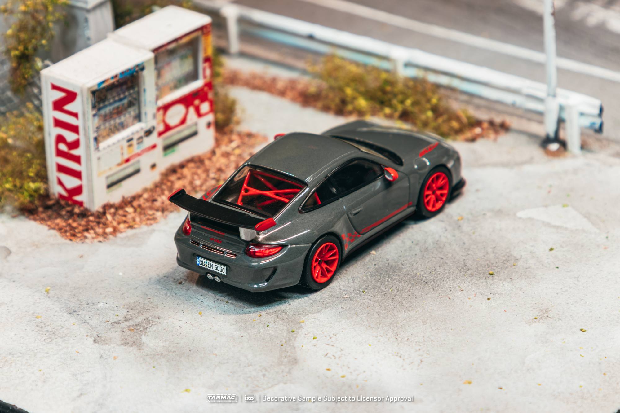 Porsche 911 (997.2) GT3 RS 2008 grey 1:64 Tarmac