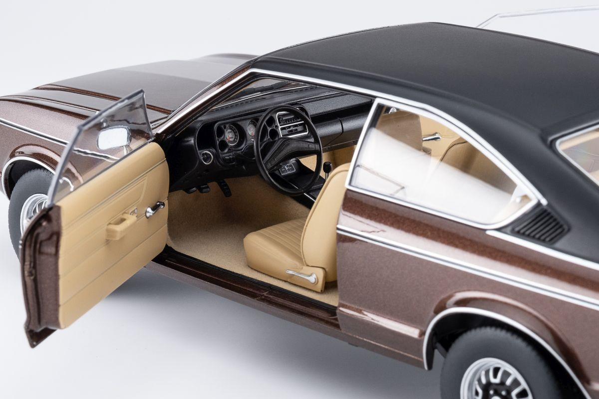 Ford Granada Coupe 2. Series 1975 Montana brown metallic 1:18 Touring Modelcars