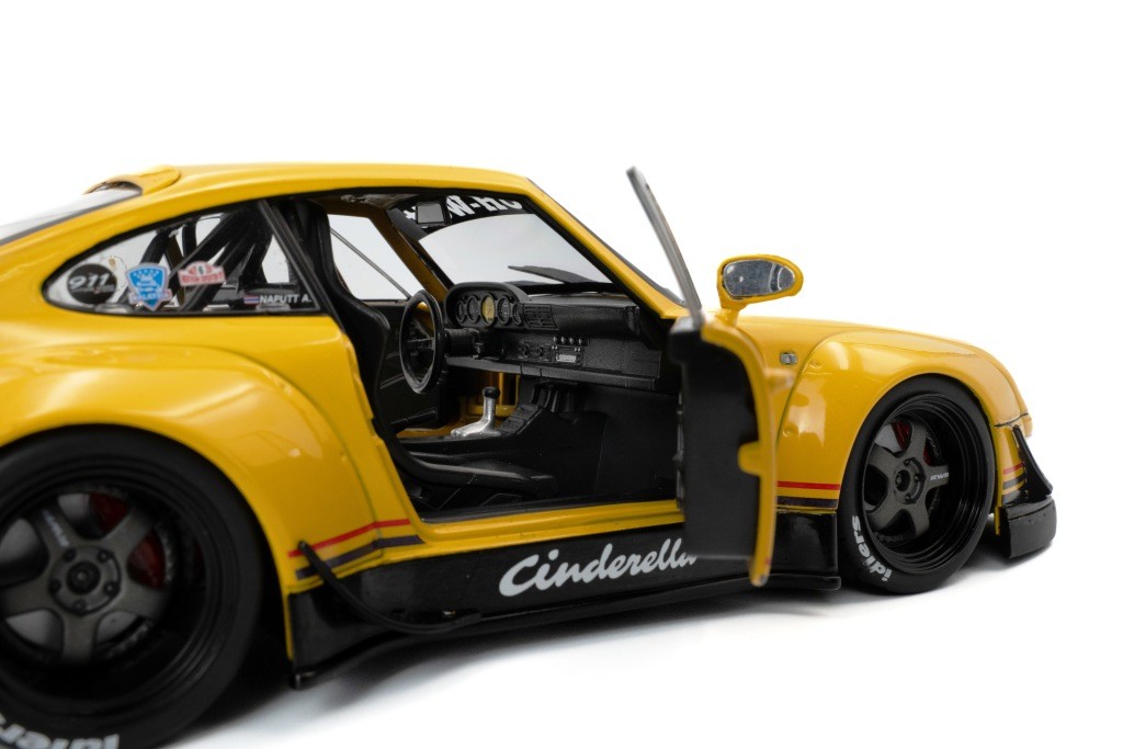 Porsche RWB Bodykit Cinderella 2020 yellow 1:18 Solido