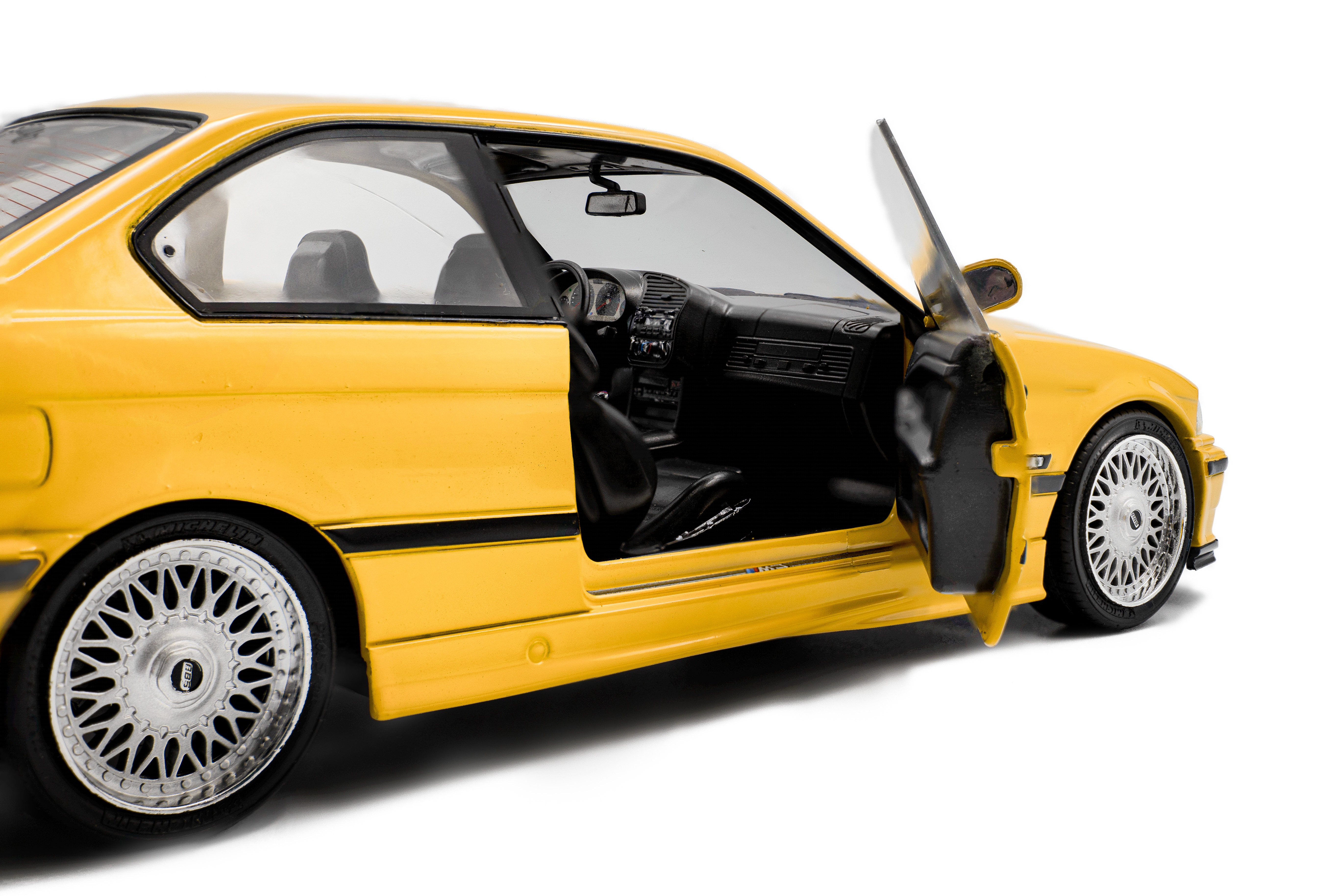 BMW M3 Coupe Solido Works 1991 yellow 1:18 Solido