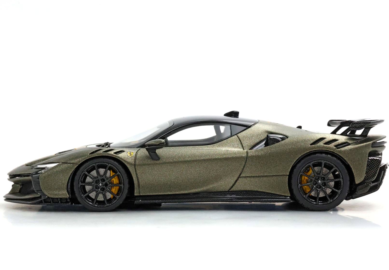 Ferrari SF90 XX Stradale Verde Masoni matt 1:43 B.B.R.