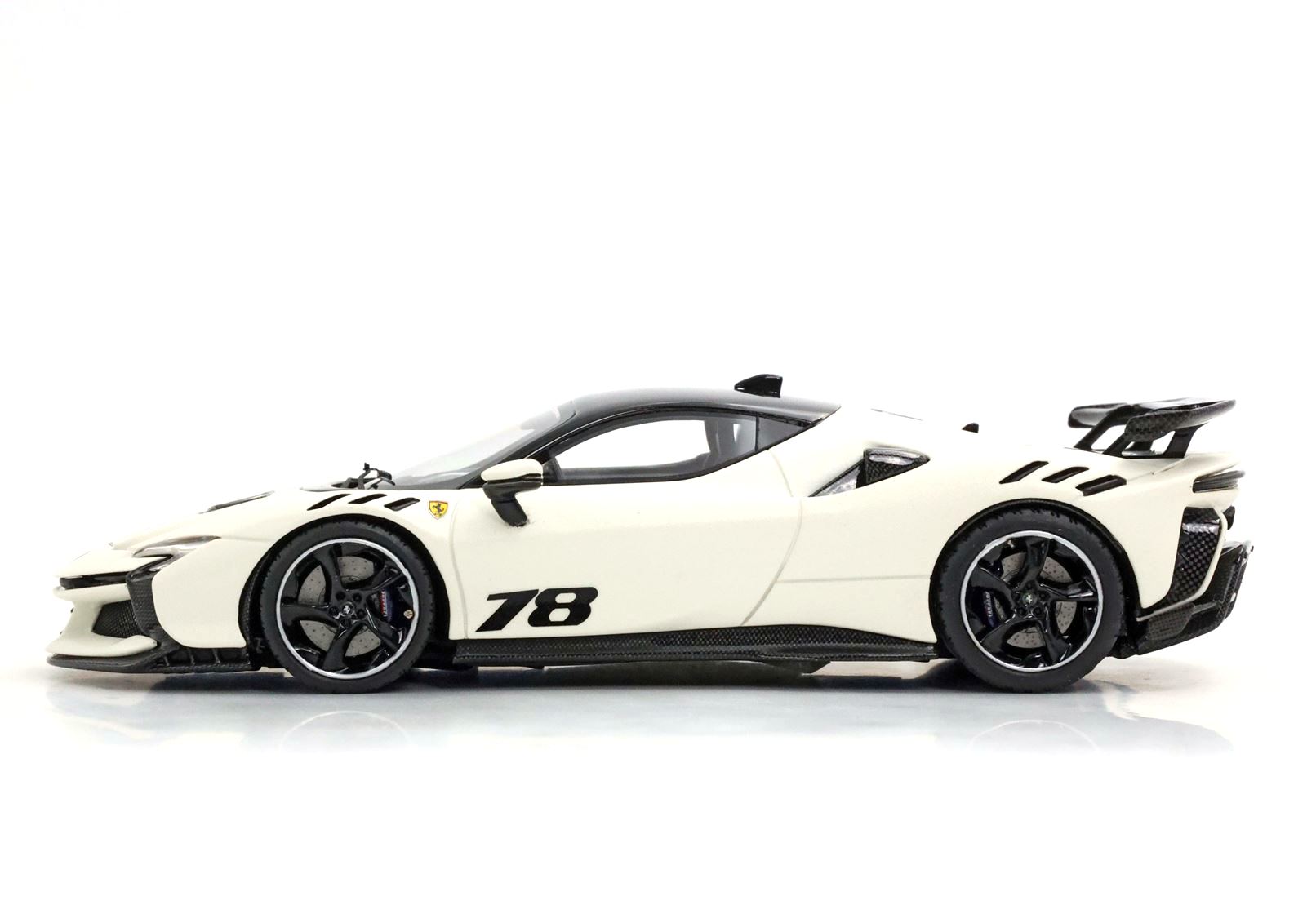 Ferrari SF90 XX Stradale Bianco Italia matt 1:43 B.B.R.