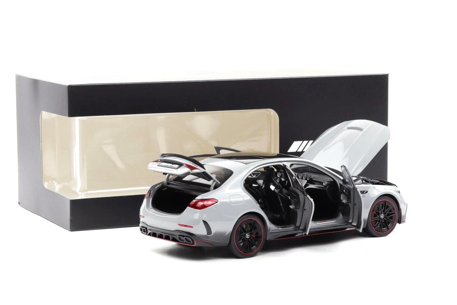 Mercedes-AMG C 63 Manufaktur Alpin grey uni 1:18 NZG