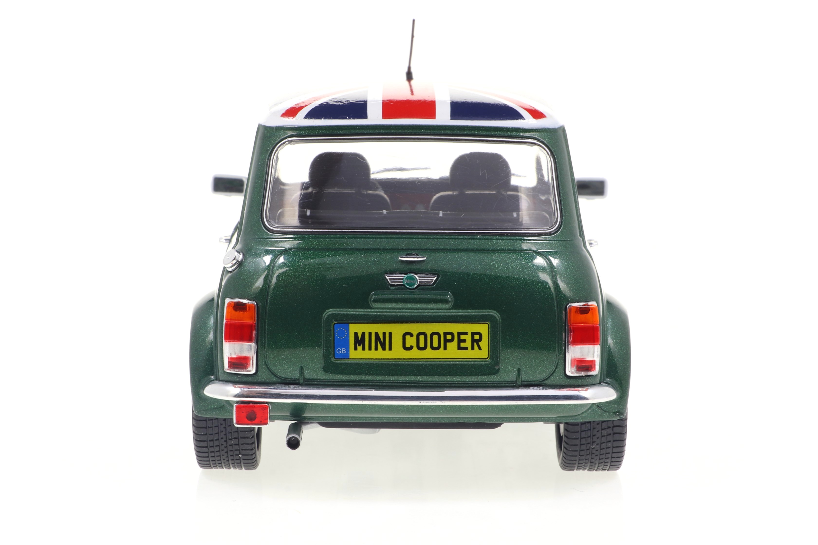 Mini Cooper Sport 1997 british racing green/flag 1:18 Solido