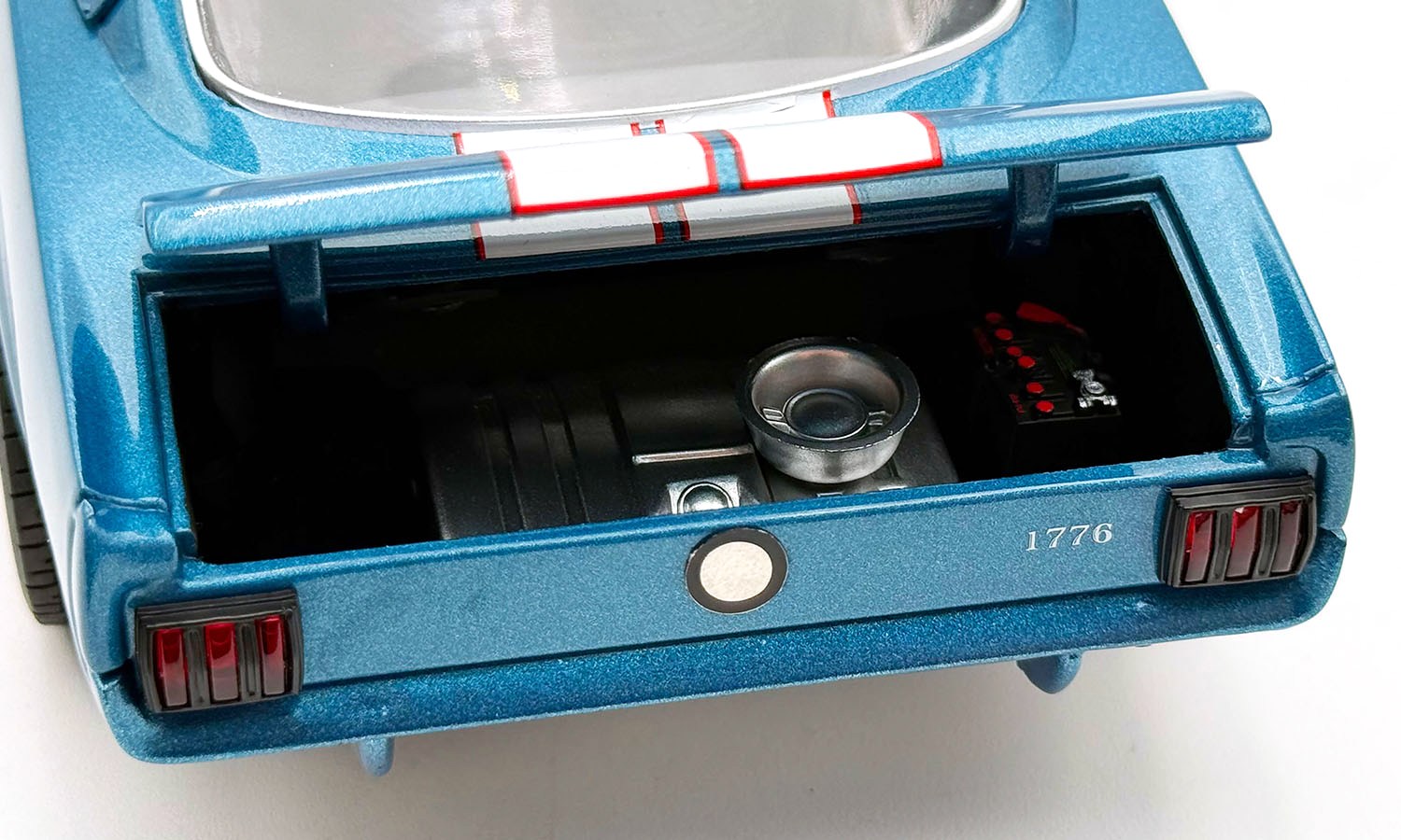 Shelby GT350R Crazy Horse USA 1965 blue 1:18 Acme Diecast