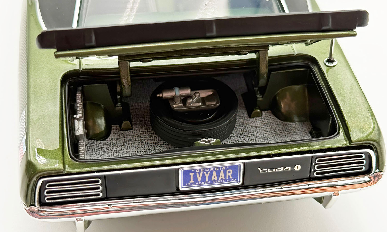 Plymouth AAR Cuda Coupe 1970 green/black Vinyl Top 1:18 Acme Diecast