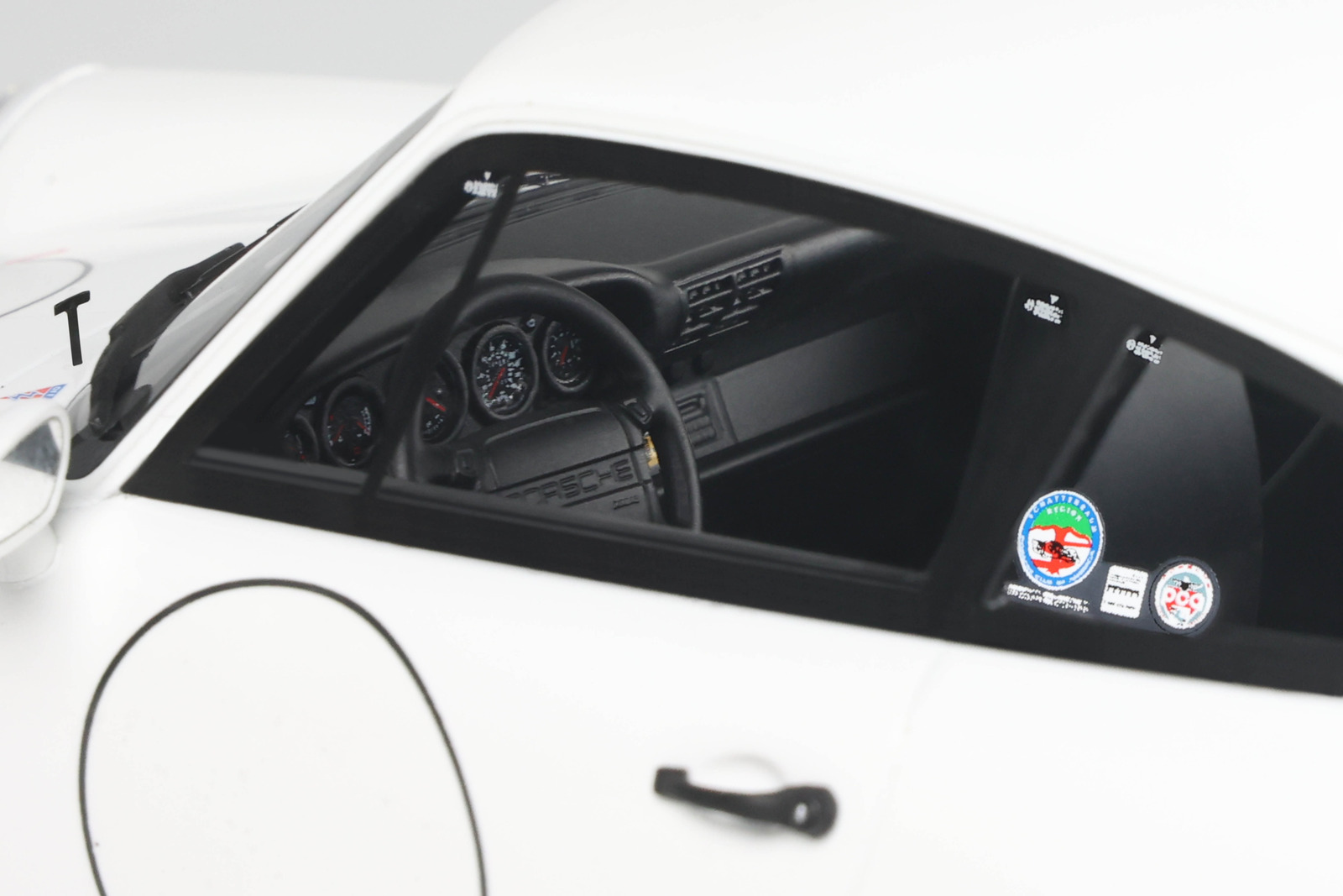 Porsche 911 964 Carrera Cup USA Edition 1992 white 1:18 GT Spirit