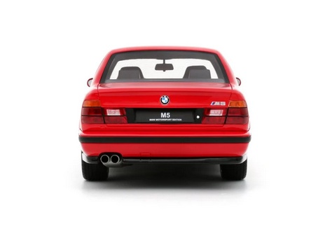 BMW E34 M5 20 Jahre 1992 Mugello red 274 1:18 OttOmobile